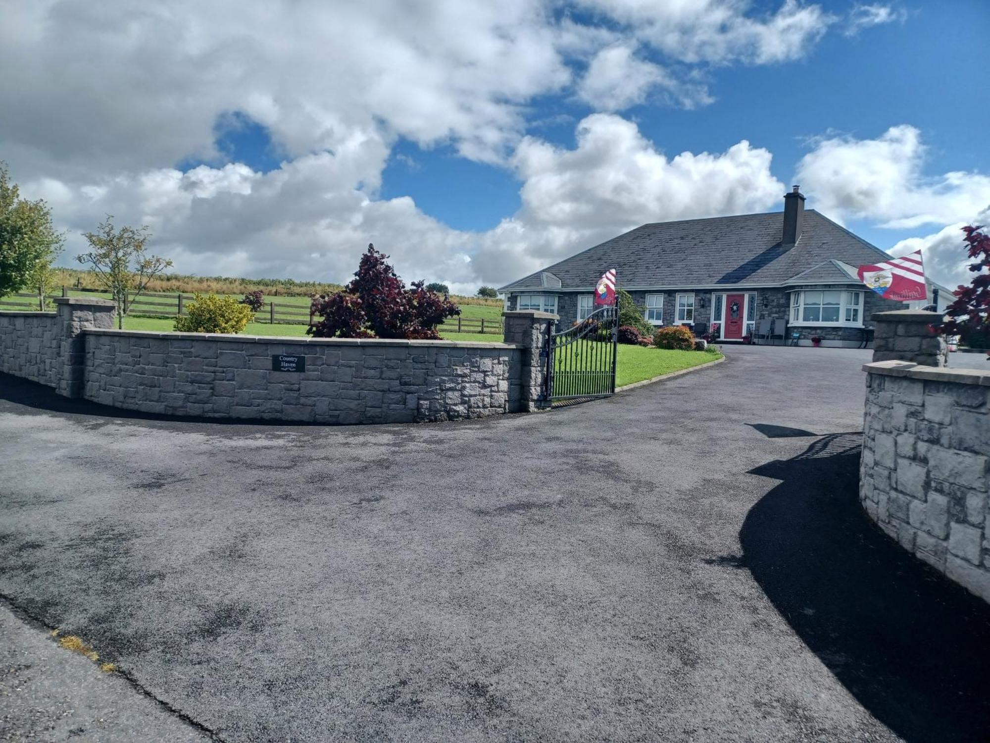 Ferienwohnung Country Haven Eircode H54 Ak31 Galway Exterior foto